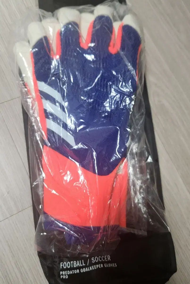 adidas アディダス プレデター ハイブリッド GL プロ 選手用支給用 キーパーグローブ 販売