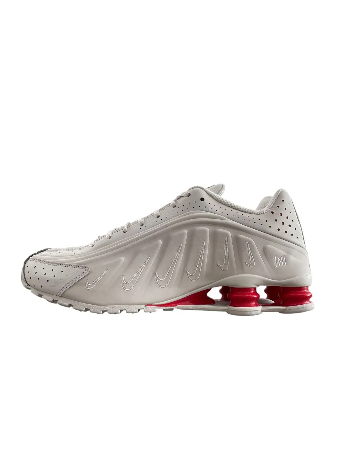 2025年最新】NIKe shox r4 ネイマールの人気アイテム - メルカリ