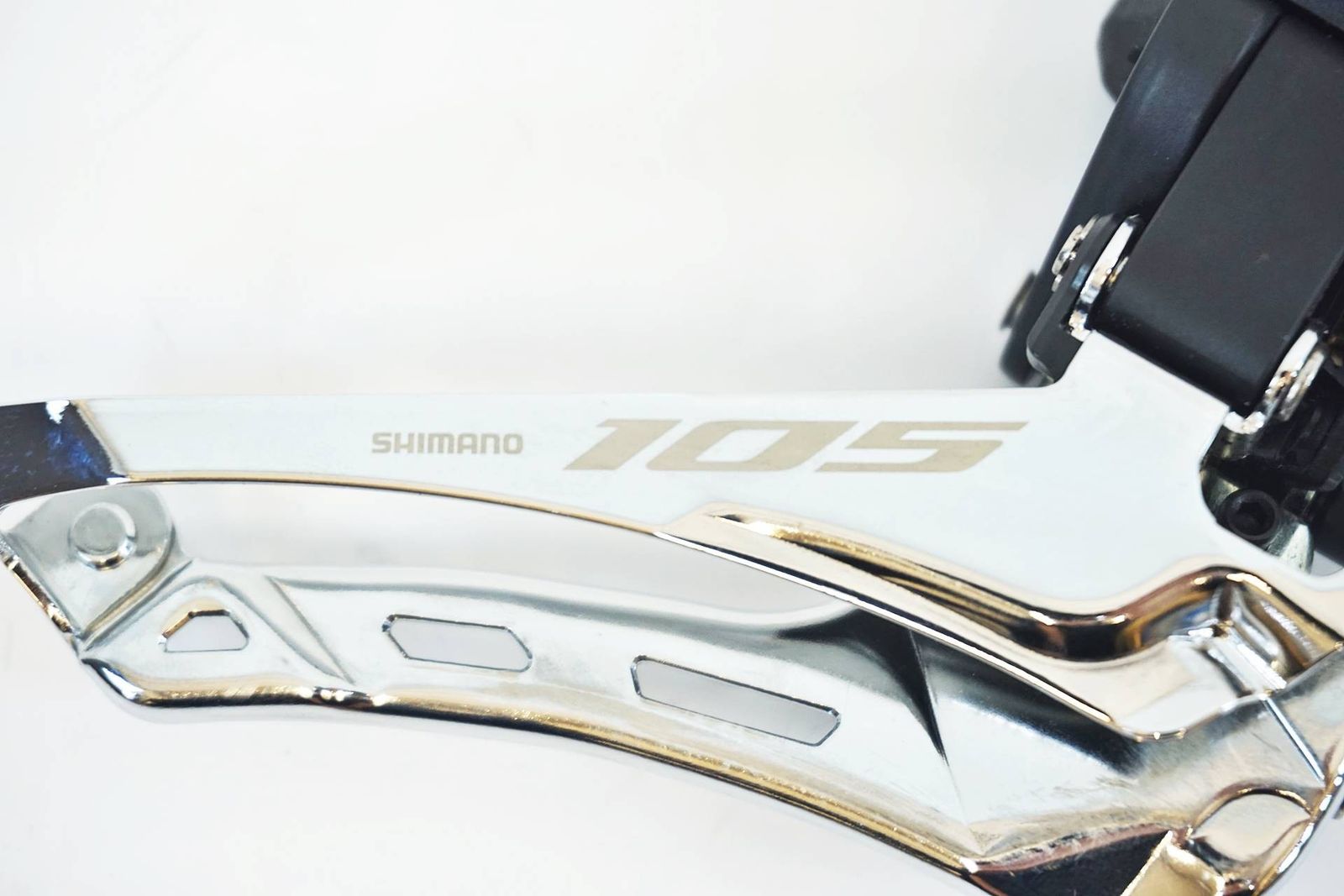 105 di2　フロントディレイラー　FD-R7150 51OvtldcHfL._UF350,350_QL50_.jpg