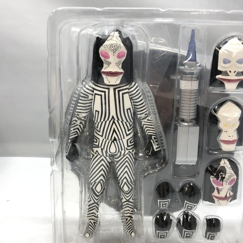 S.H.フィギュアーツ ダダ人間標本 Amazon.co.jp: S.H.Figuarts ダダ