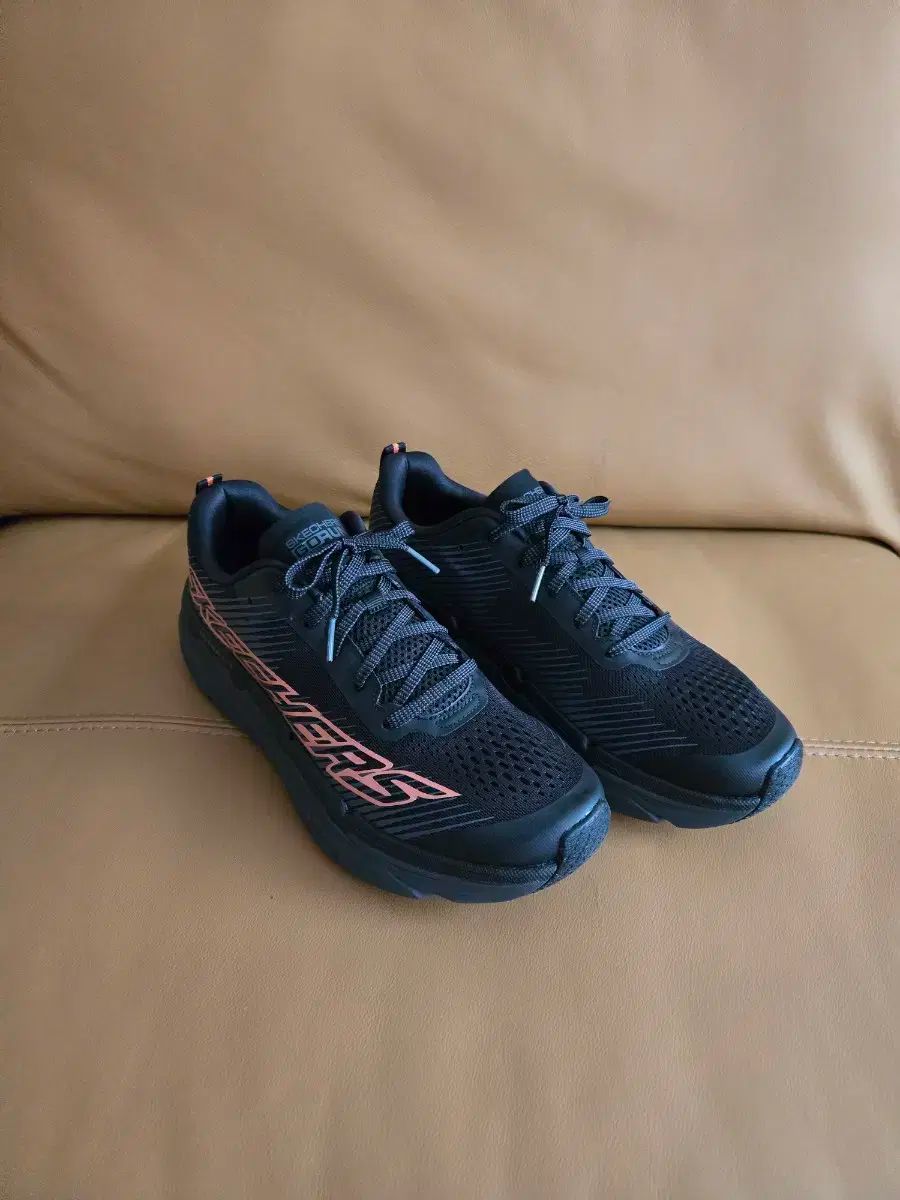 SKECHERS スケッチャーズ メンズ ランニングシューズ