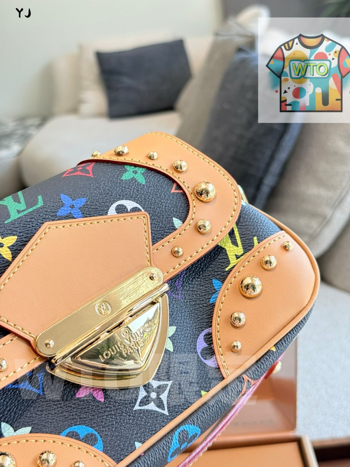 LOUIS VUITTON - umiさん専用。 ルイ・ヴィトン】M24861「キャリーオール・カーゴバイプPM」の