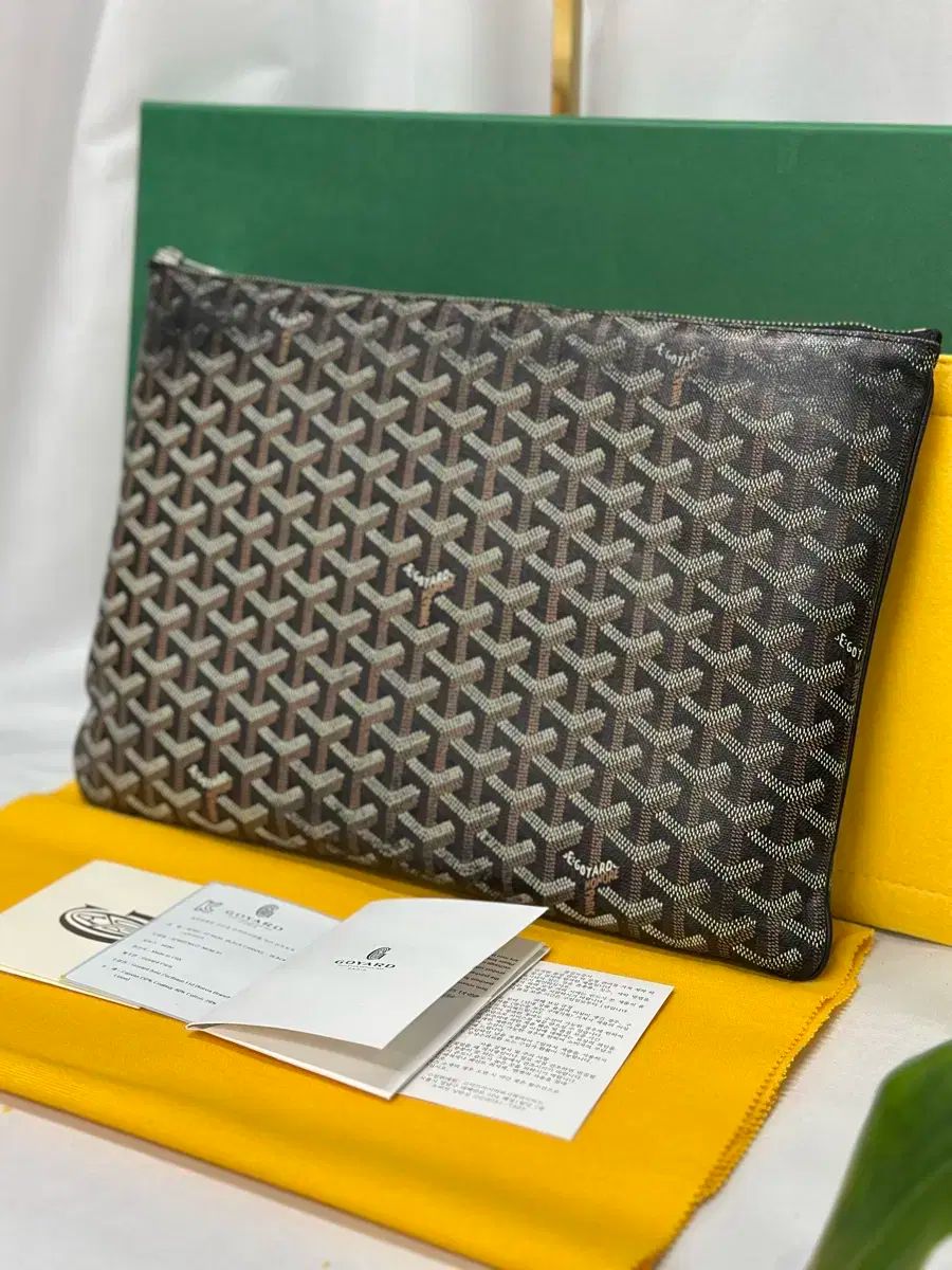 ポーチ クラッチバッグ