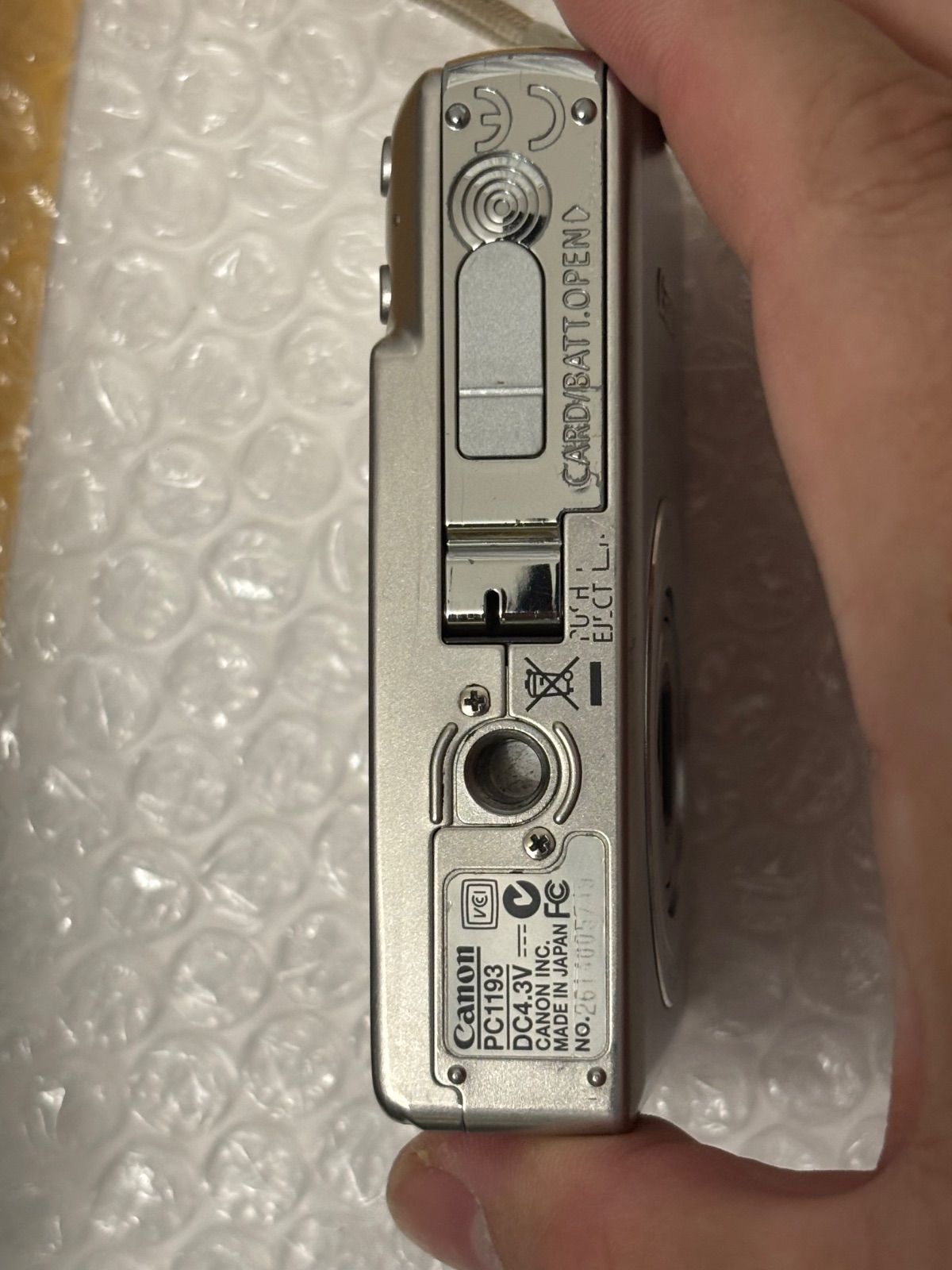 Canon キャノン IXY70 シルバー デジカメ 箱あり Canon キャノン IXY DIGITAL 70 シルバー デジカメ