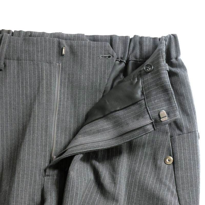 conz カーブレッグトラウザーダブルクロス サマー dark grey カーブレッグトラウザーダブルクロス サマー(1 DARK GREY): CONZ