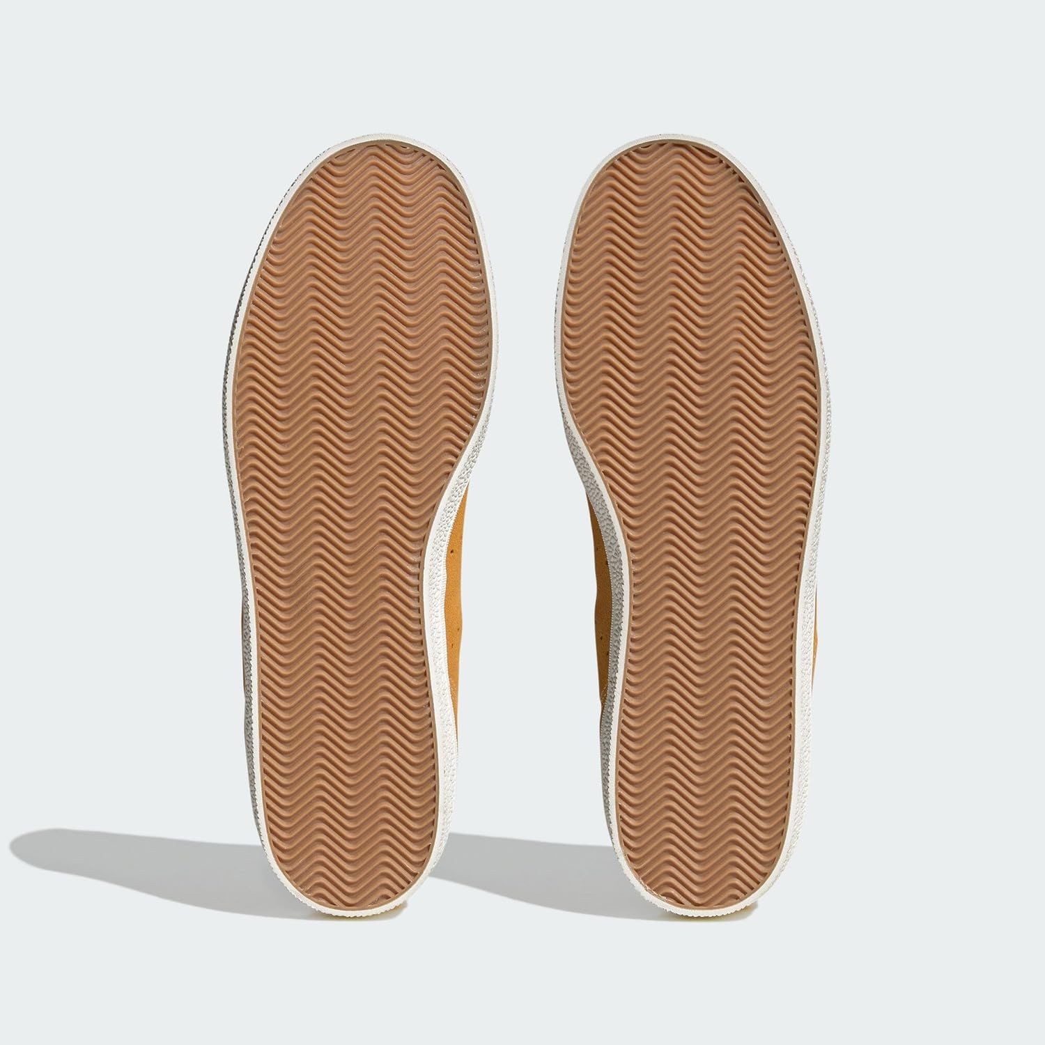 STAN SMITH