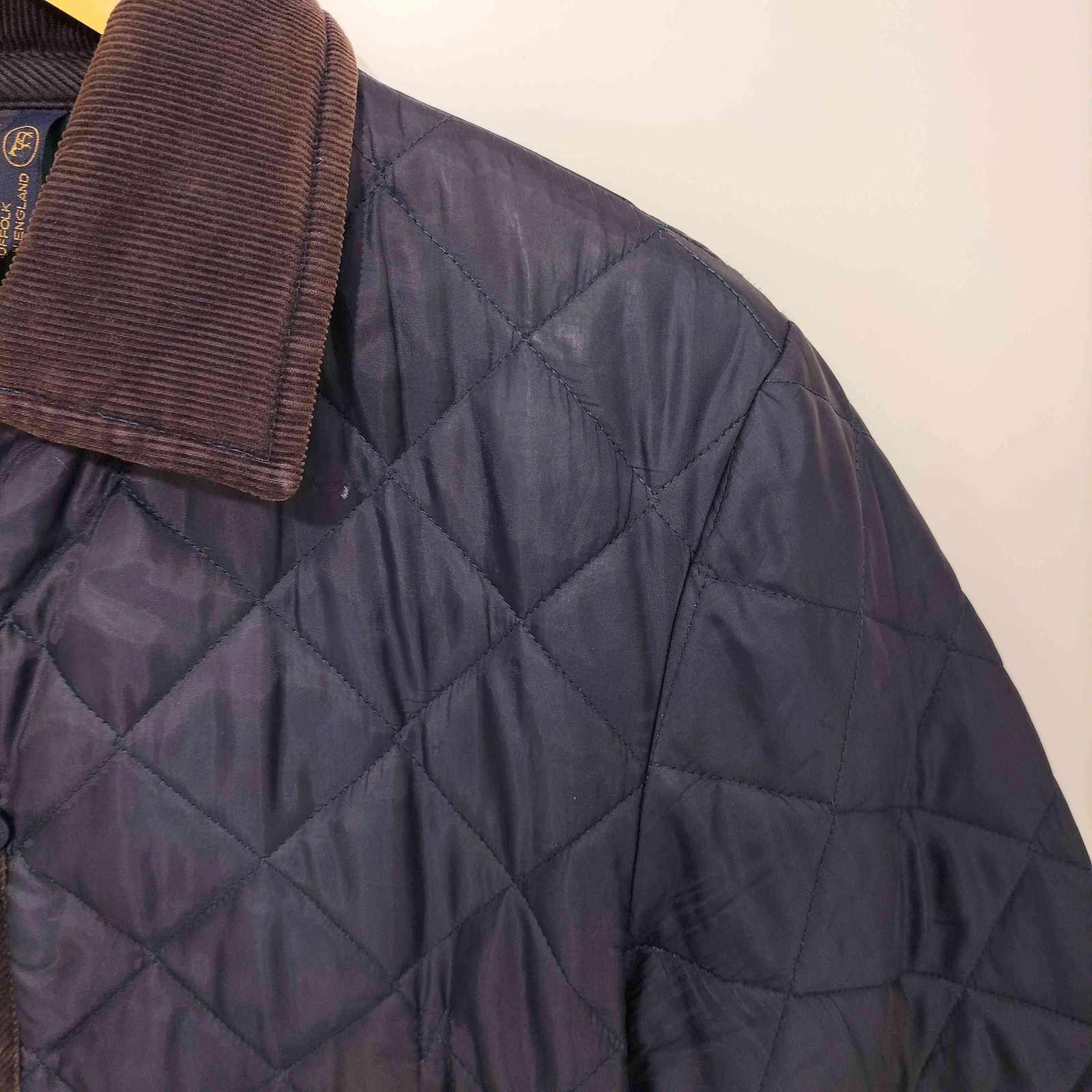 ラベンハム　LAVENHAM　キルティングジャケット　襟コーデュロイ　エナメル LAVENHAM - コーデュロイカラー ジャケット（ELASTICATED CUFF