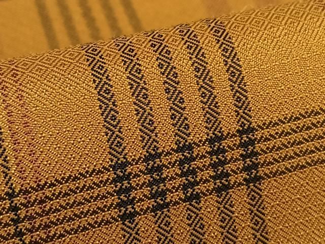 平和屋着物○本場黄八丈 まるまなこ 紬 格子 正絹 逸品 AAAW9093zg