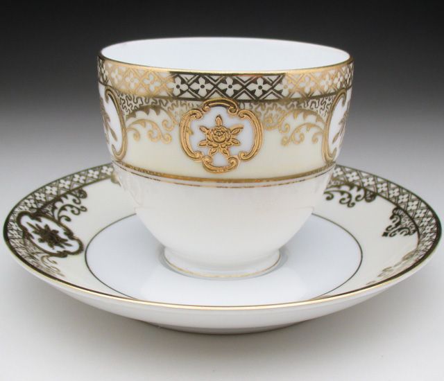 オールドノリタケ 金盛り花籠文 トリオ カップ＆ソーサー＆プレート (d) カップ・ソーサー