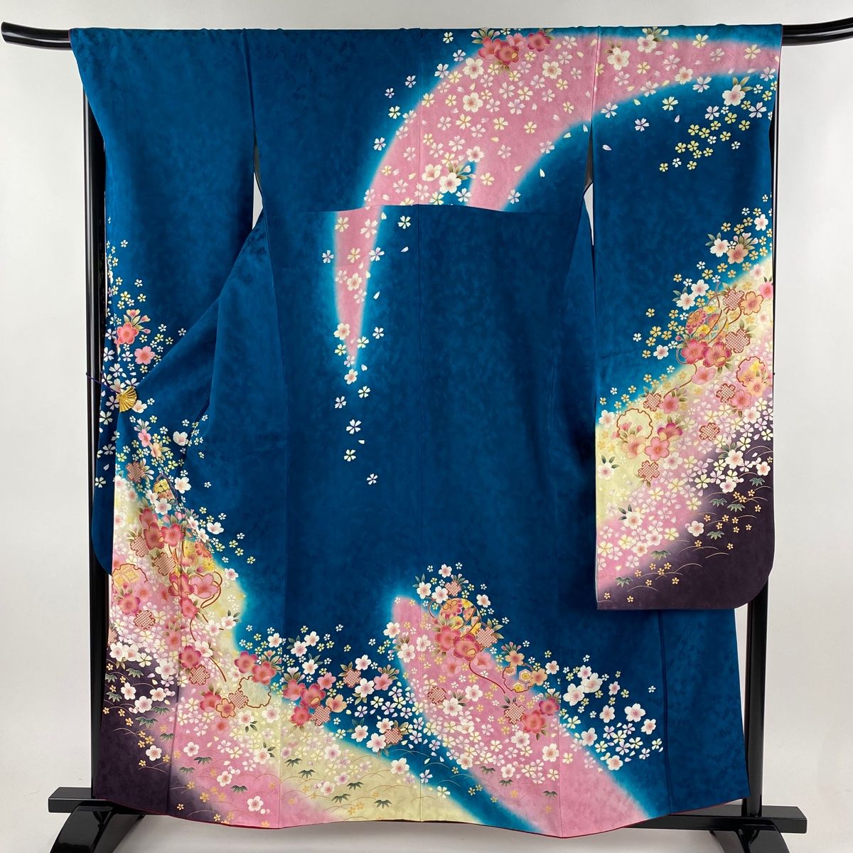 振袖 身丈159.5cm 裄丈68cm L 袷 やまと 桜 雪輪 金彩 ぼかし 緑 正絹 