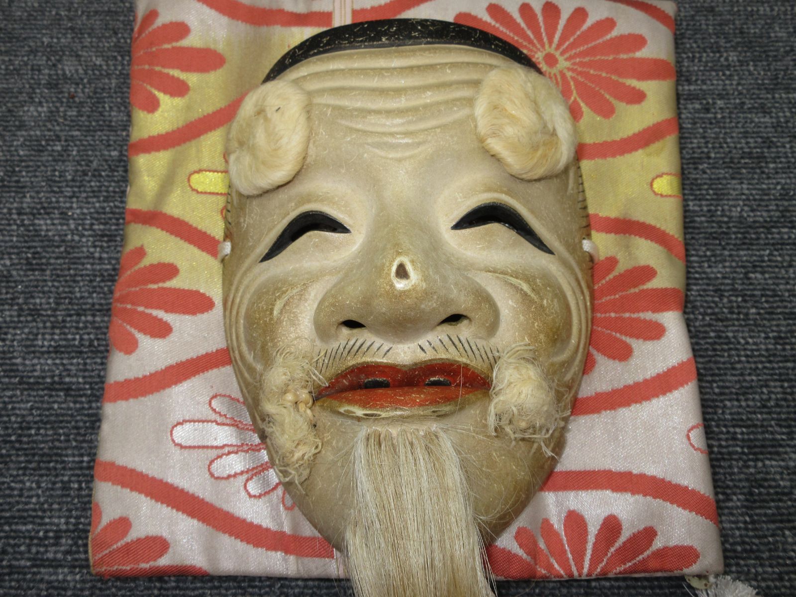 ☆木彫り 能面 翁面 狂言面 神楽面 古面 伝統芸能 日本舞踊 アンティーク