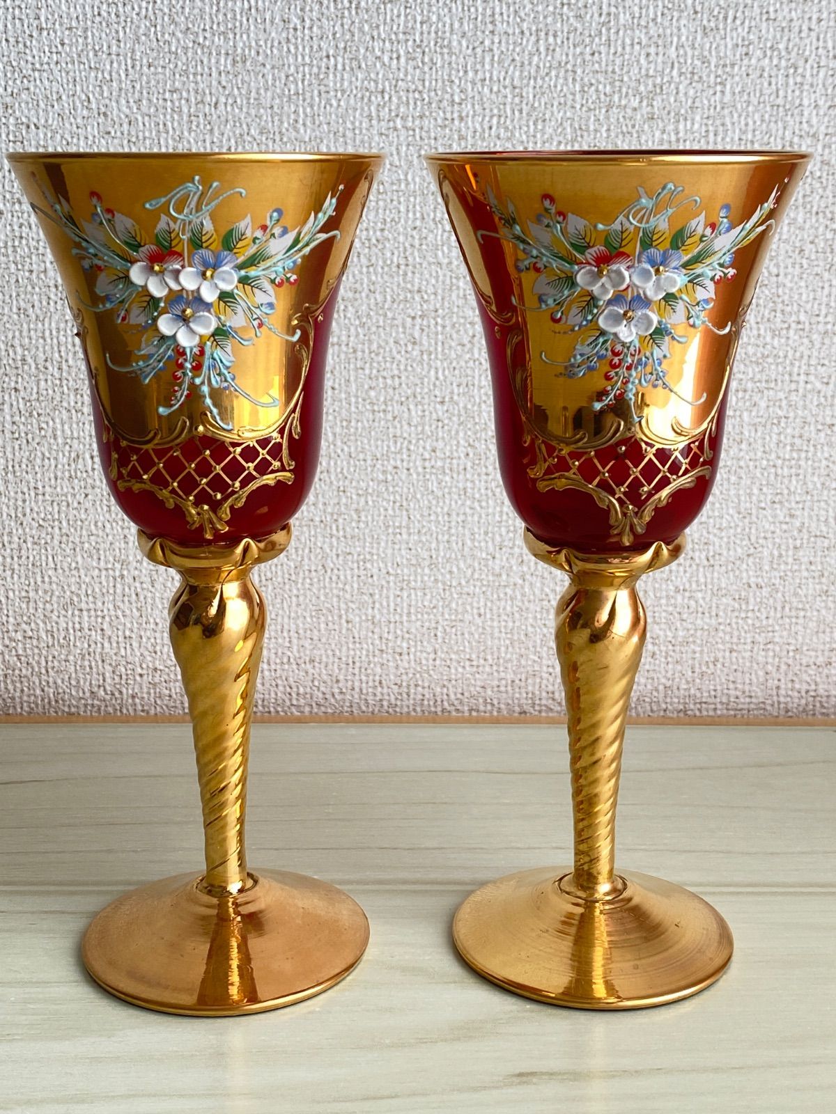 ベネチアン グラス ワイングラス 5客セット 金彩 色絵 花彫文 緑