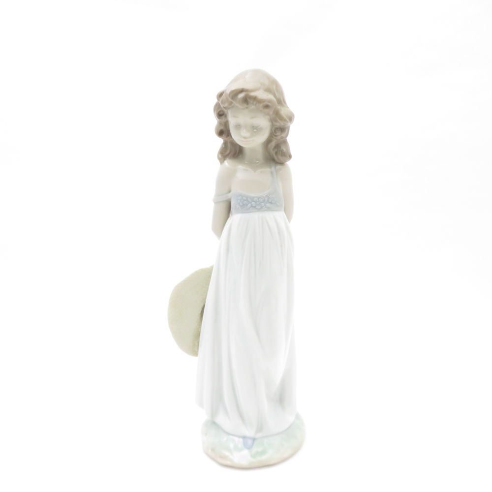 リアドロ　陶器人形　思い出の丘 美品 LLADRO リヤドロ 8114 思い出の丘 Natural Beauty フィギュ