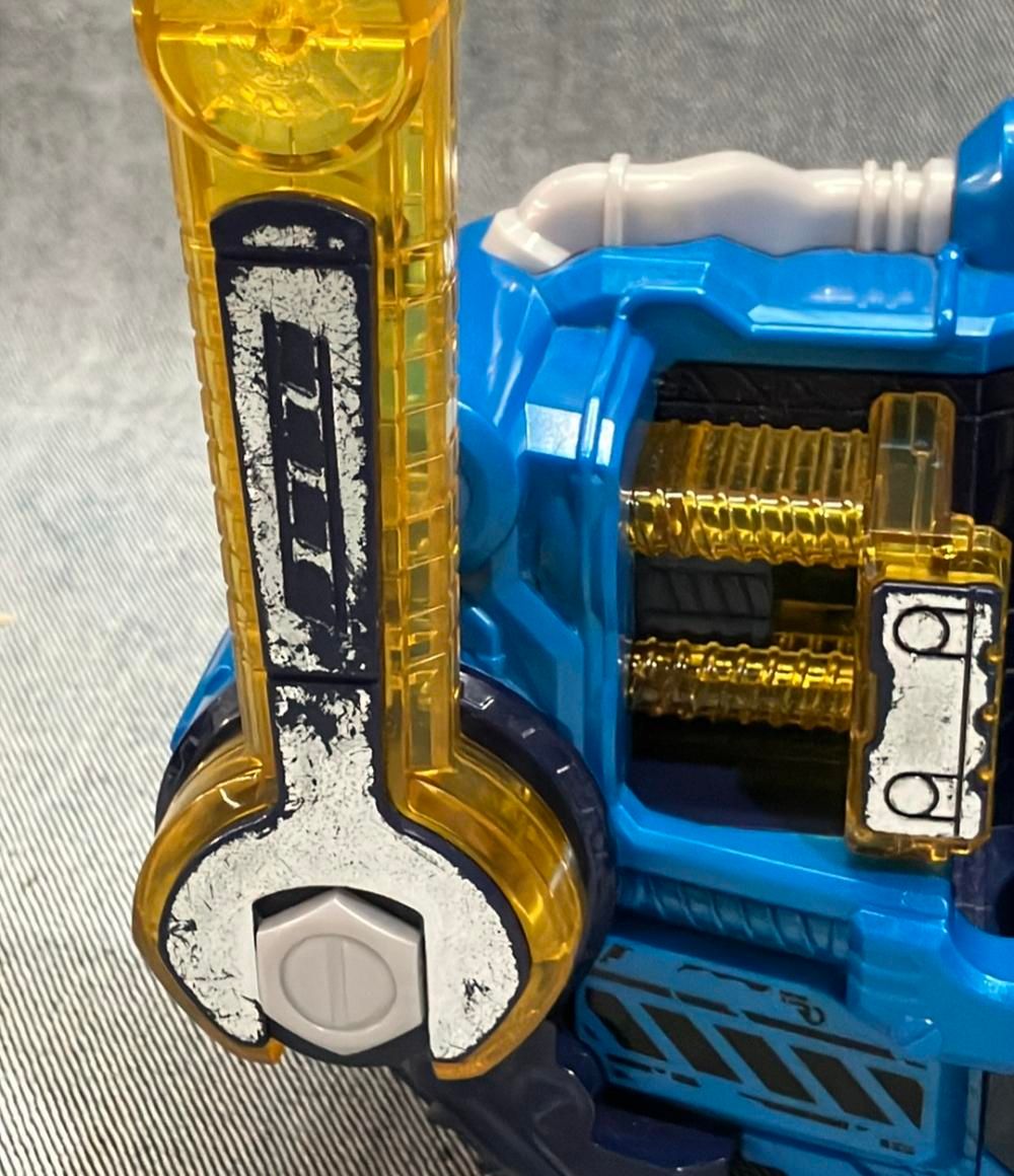 仮面ライダービルド 変身ベルト DXスクラッシュドライバー/DX