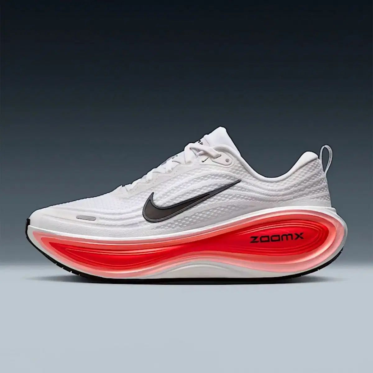 NIKE ボメロ PLUS ランニングシューズ 290