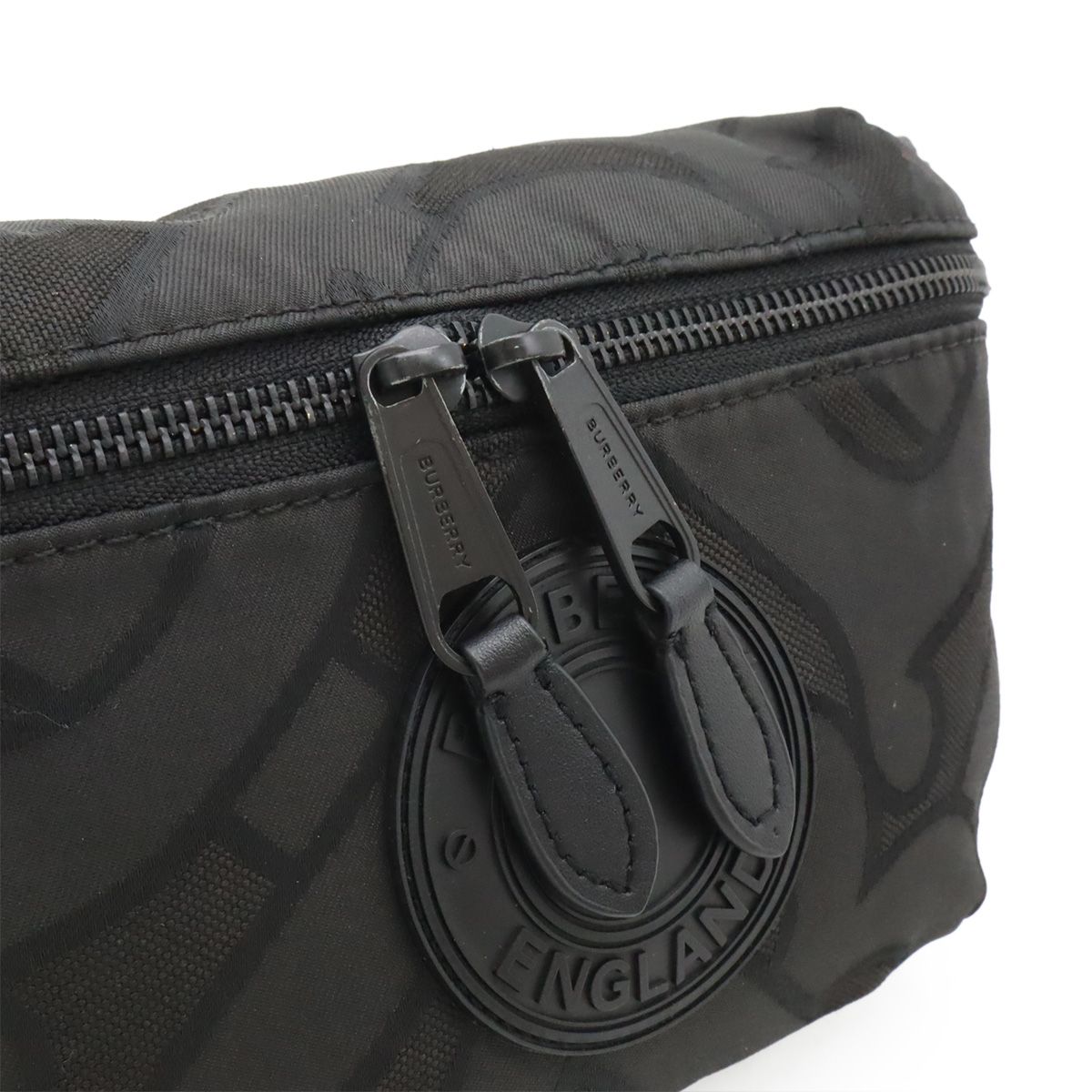 初期】KMRii out of control ホワイトフリンジウエストポーチ kemrii