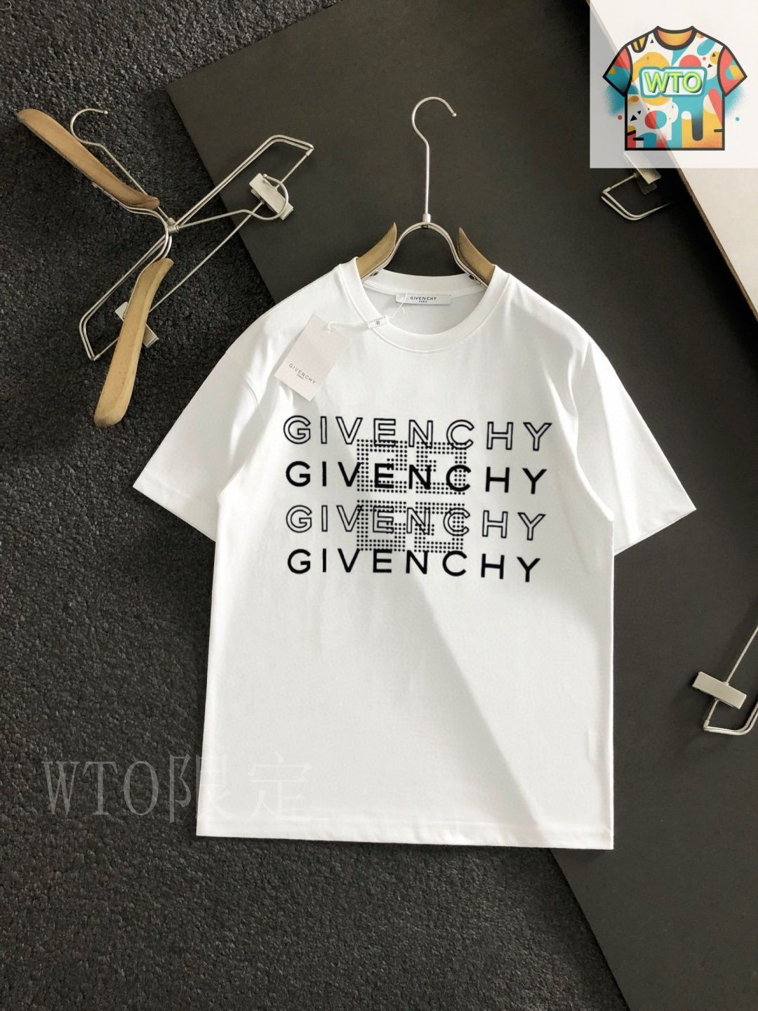 【大幅値下げ】GIVENCHY パーカー M GIVENCHY (ジバンシィ) 裏毛 シャンデリアモチーフ プルオーバー