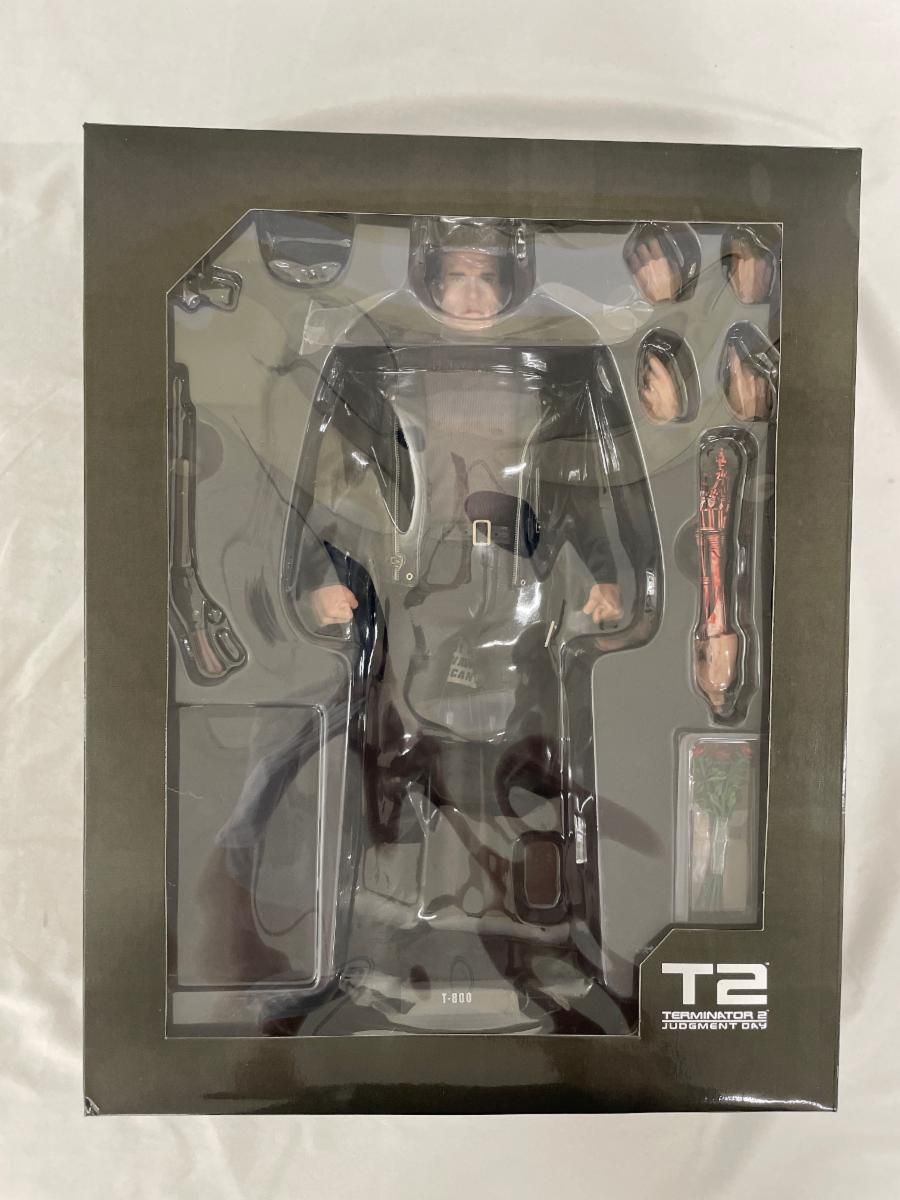未開封 ターミネーター2 T800 T-1000　フィギュア　2点セット Amazon | T800 T1000 ターミネーター2 2体セット ツクダホビー