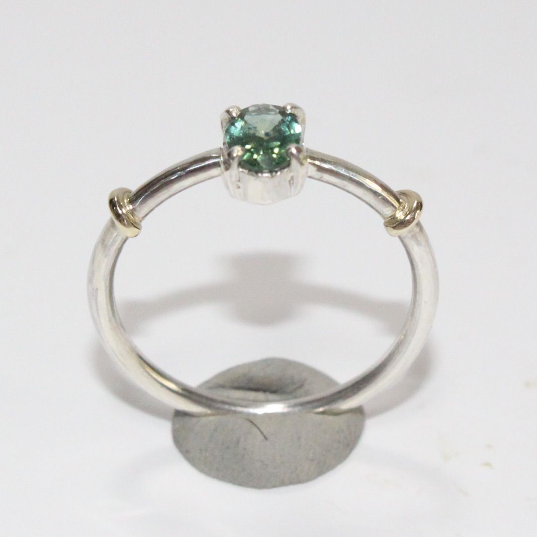 青のインクが滴る深緑色のモンタナサファイアK10小ワッカシルバーリング10.5号 青のインクが滴る深緑色のモンタナサファイアK10小ワッカシルバー