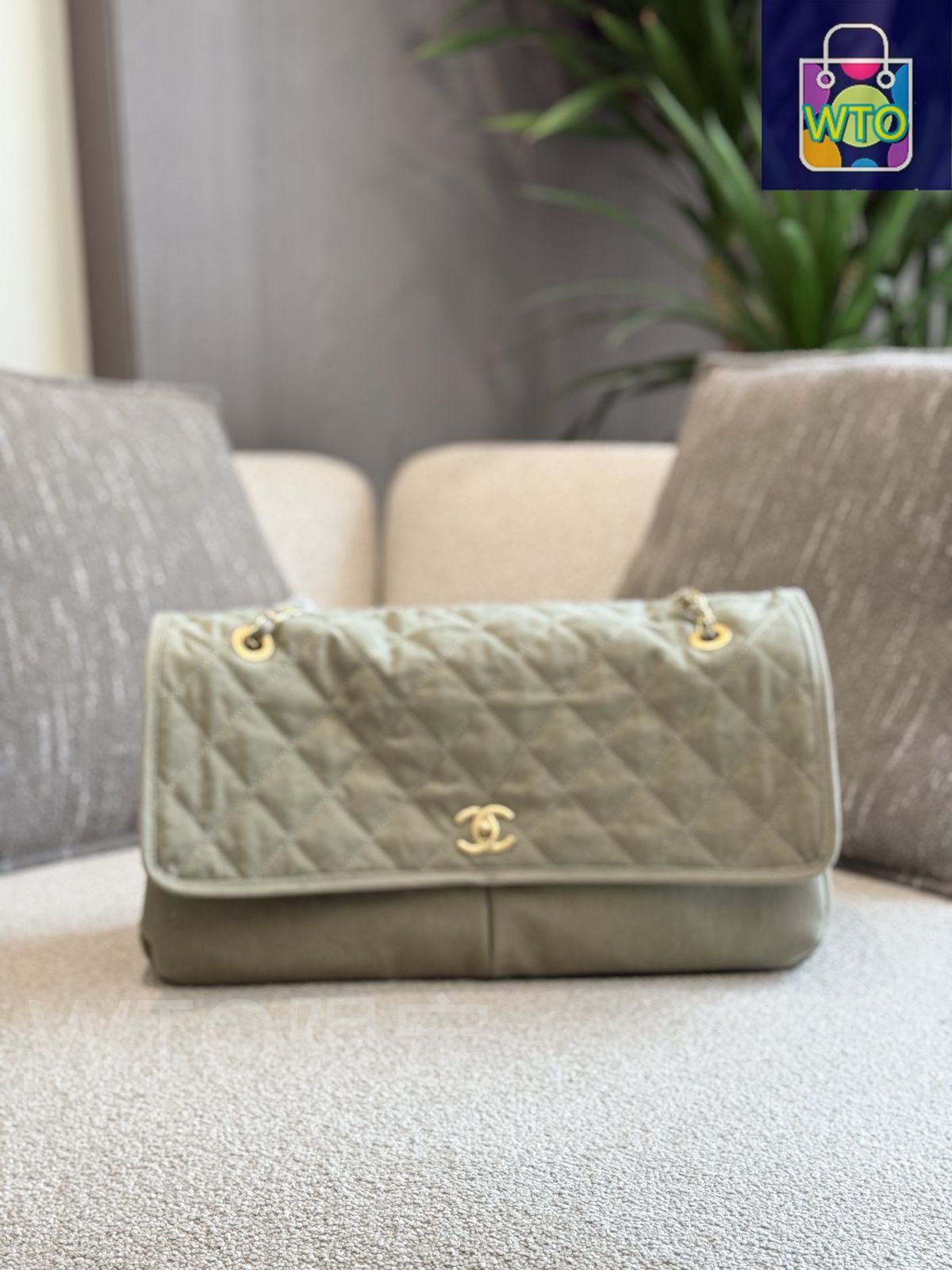 【デニムがかわいい★】CHANEL ラージホーボーバッグ 新作♪デニムバッグで爽やかに☆ CHANEL ラージホーボーバッグ