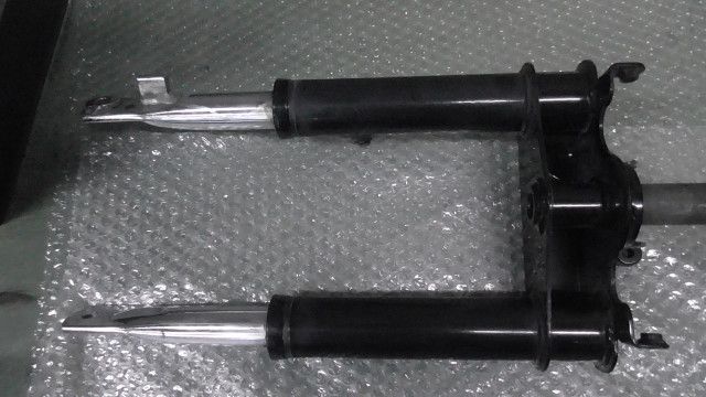 トゥデイ FI AF67-1527xxx の フロントフォーク 1761183596