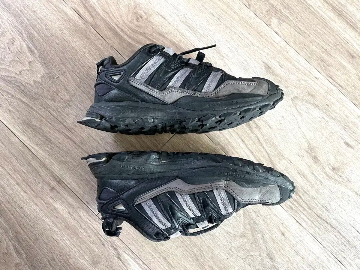 登山靴 235