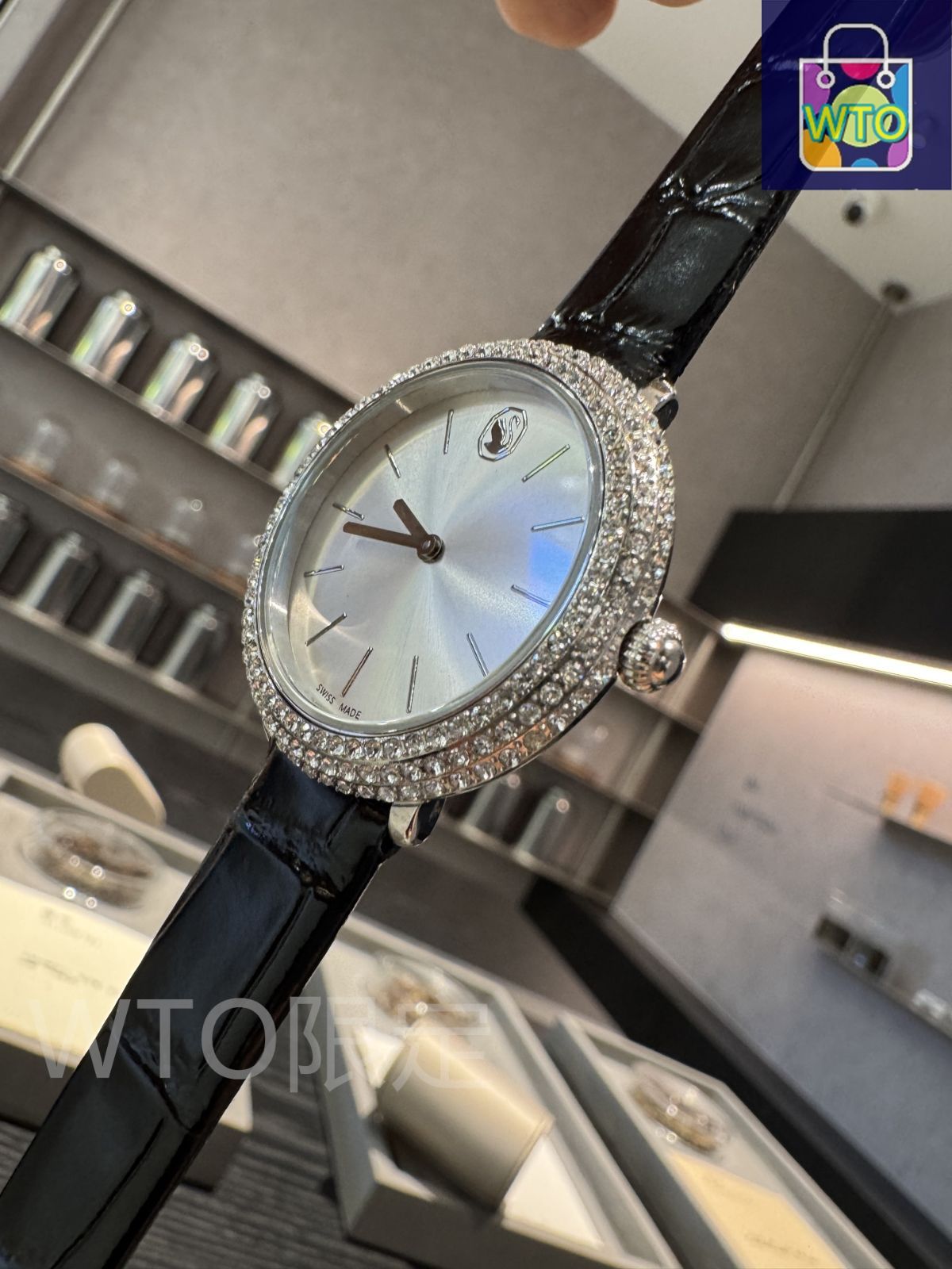 スワロフスキー腕時計★コメントにて値下げ交渉可能★ 今日特価】Swarovski スワロフスキー サマー ファッション