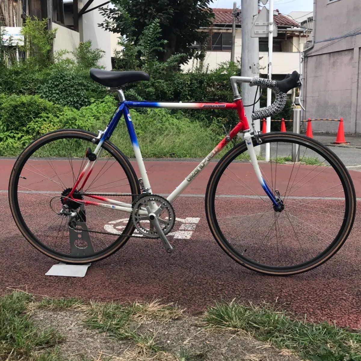 値下げ中 良品 整備済 ロードバイク SHIMANO 新型CLARIS 8s 値下げ中