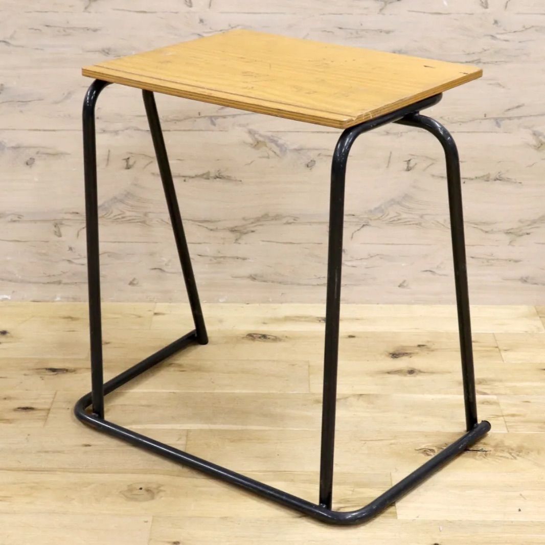 スクールデスク