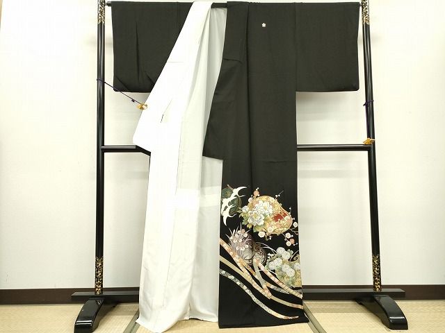 平和屋着物□豪華黒留袖 作家物 刺繍 流水鴛鴦花文 金銀彩