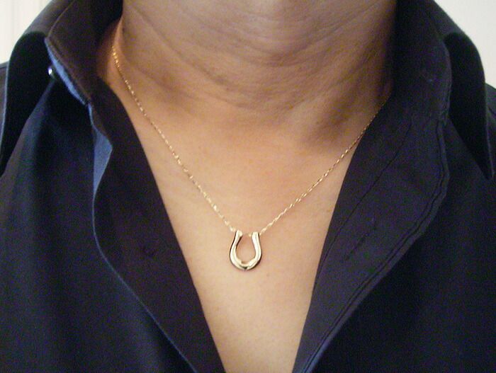 ゴールド ネックレス ポーチ付き 男性用 メンズ k18 18金ネックレス 幸運のホースシュー 馬蹄 18k