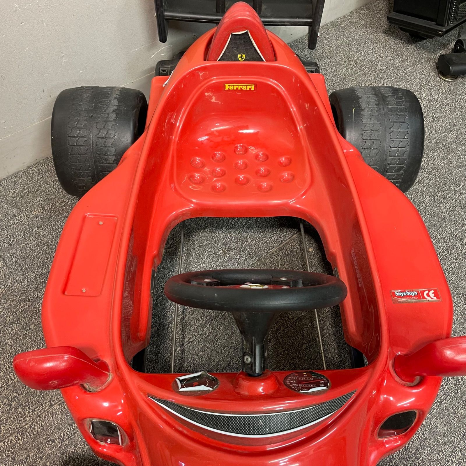 フェラーリ　F1 ペダルカー　乗用玩具 ♭ ペダルカー フェラーリ F1 乗用玩具 - メルカリ