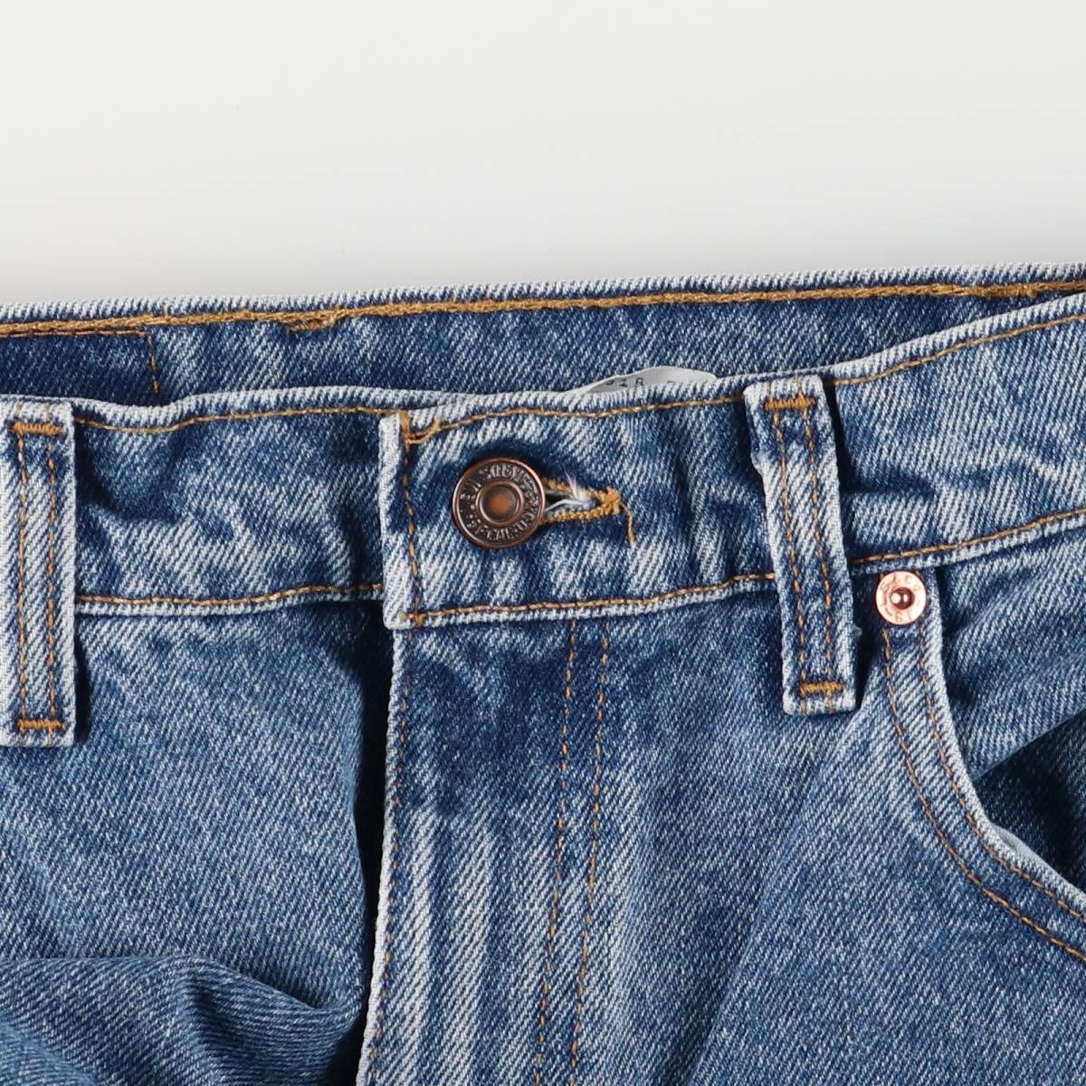 テーパードデニムパンツ