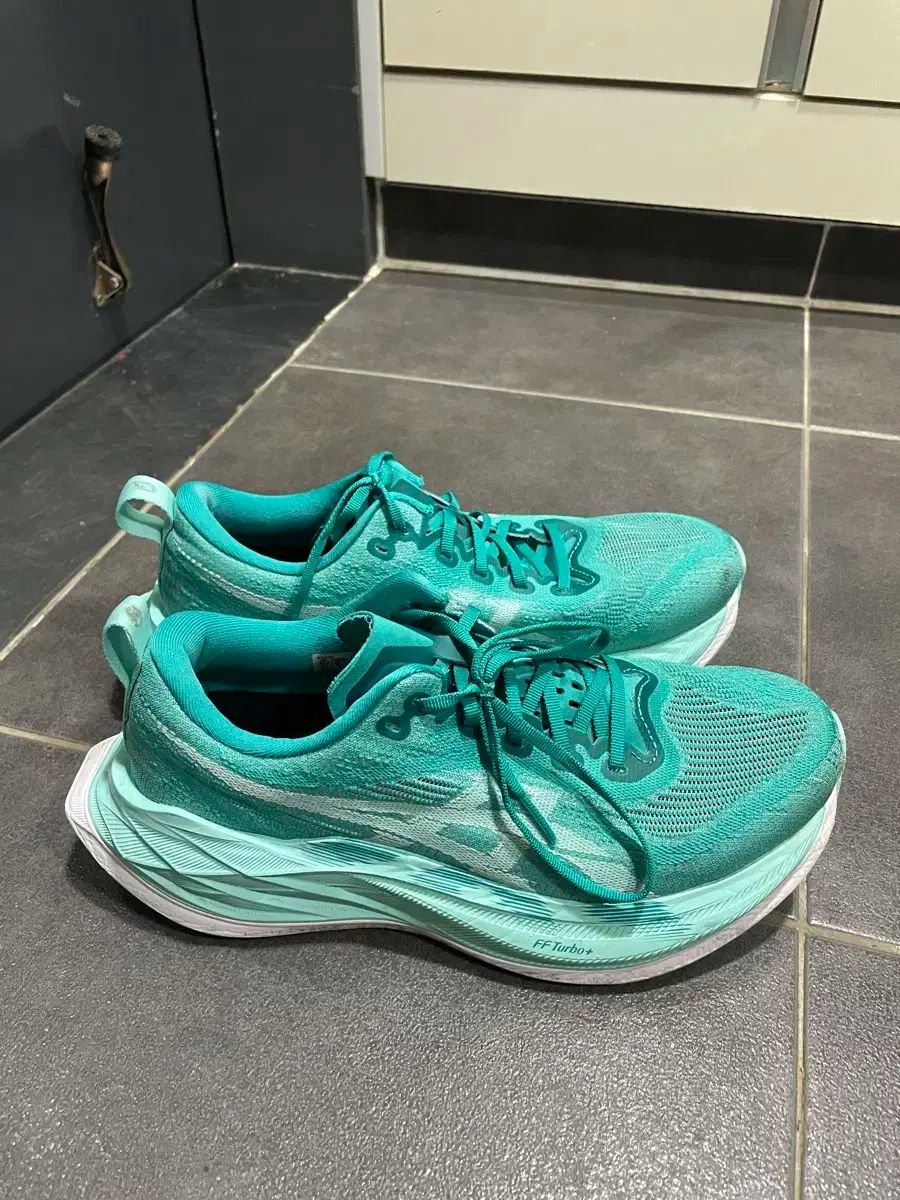 255 Asics アシックス スーパーブラスト 2 ミント