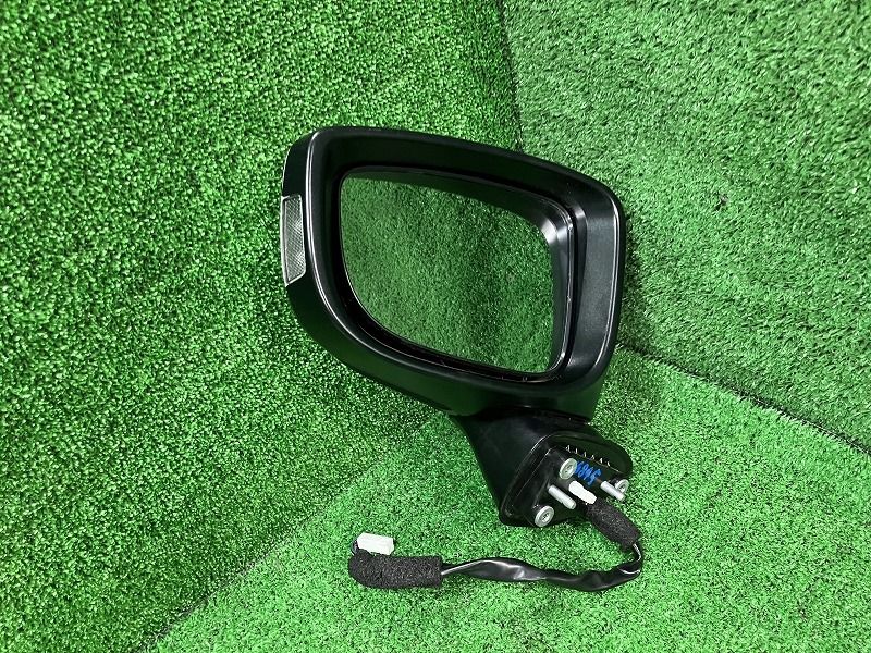 中古】 デミオ DJ3FS 右サイドミラー・ドアミラー 13S イシザキ