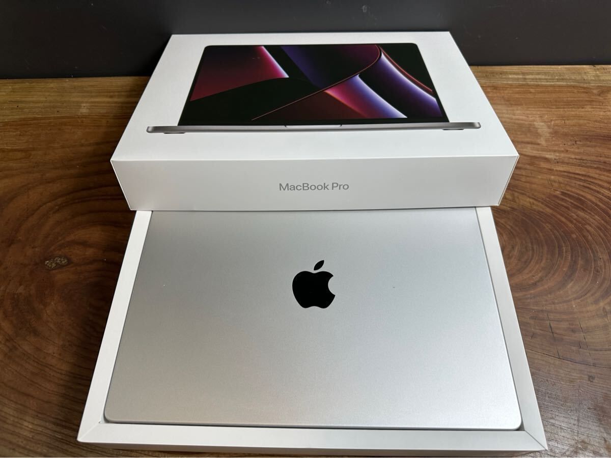 極美品」Apple MacBook PRO Retina 14inch 2021/M1Pro 8コア/GPU14コア