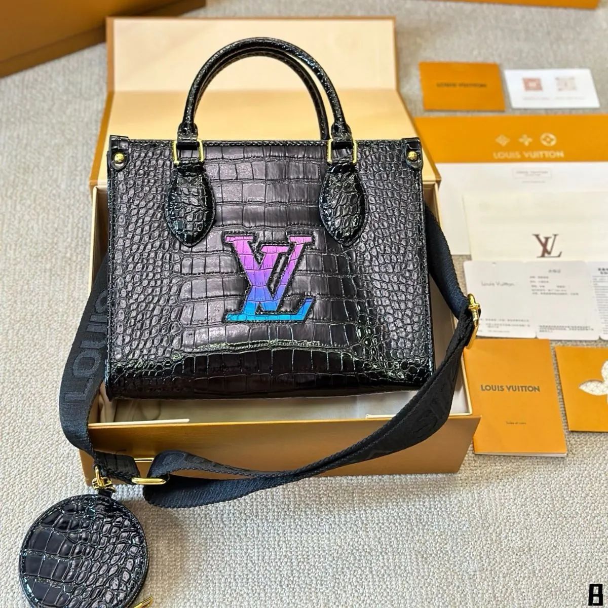 新品未使用 箱付  LOUIS VUITTON ノベルティトートバッグ 専用ページ