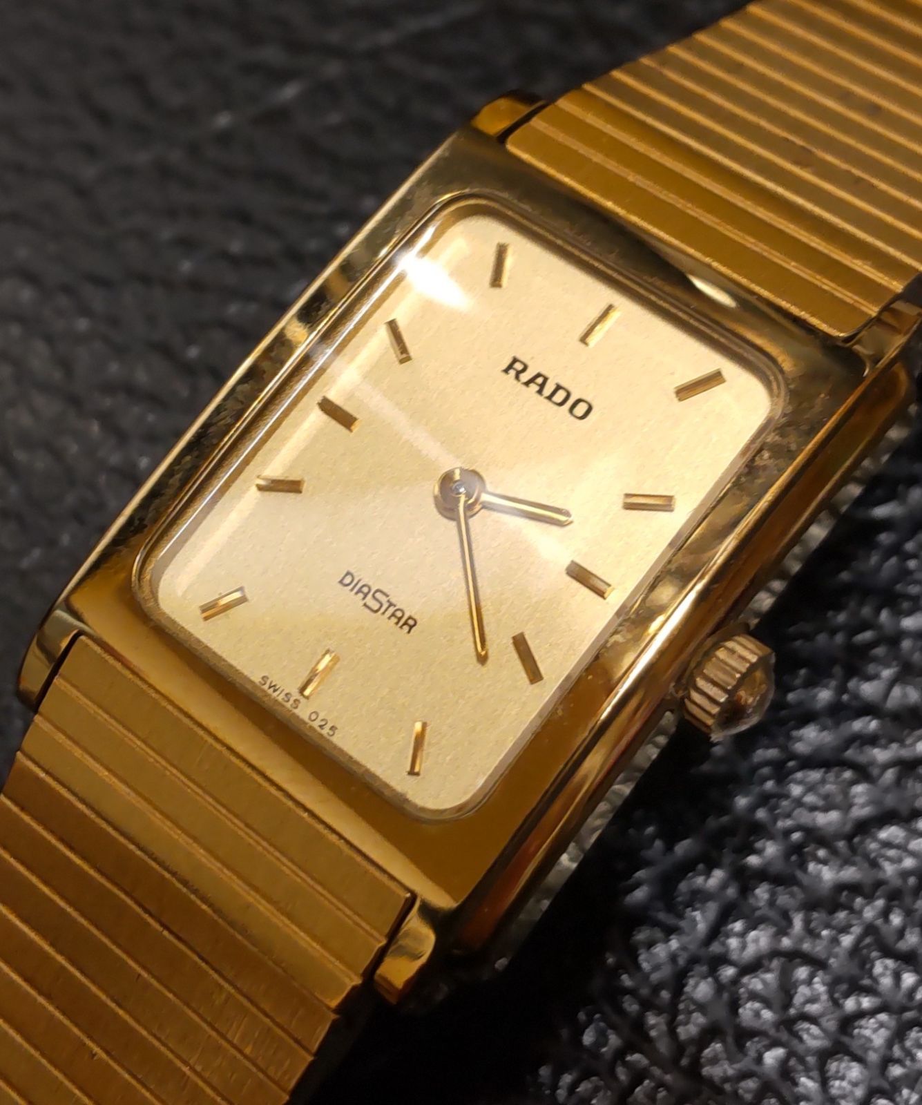 箱付き　ヴィンテージ品RADO DIASTAR 90s 最高級 RADO DIASTAR クォーツ 電池交換済 スイス製 腕時計