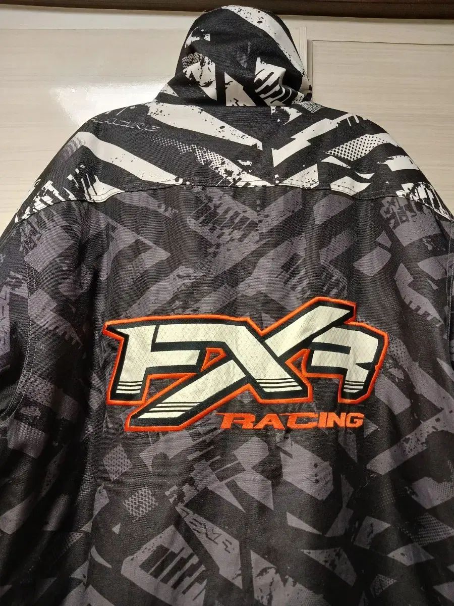 RACE