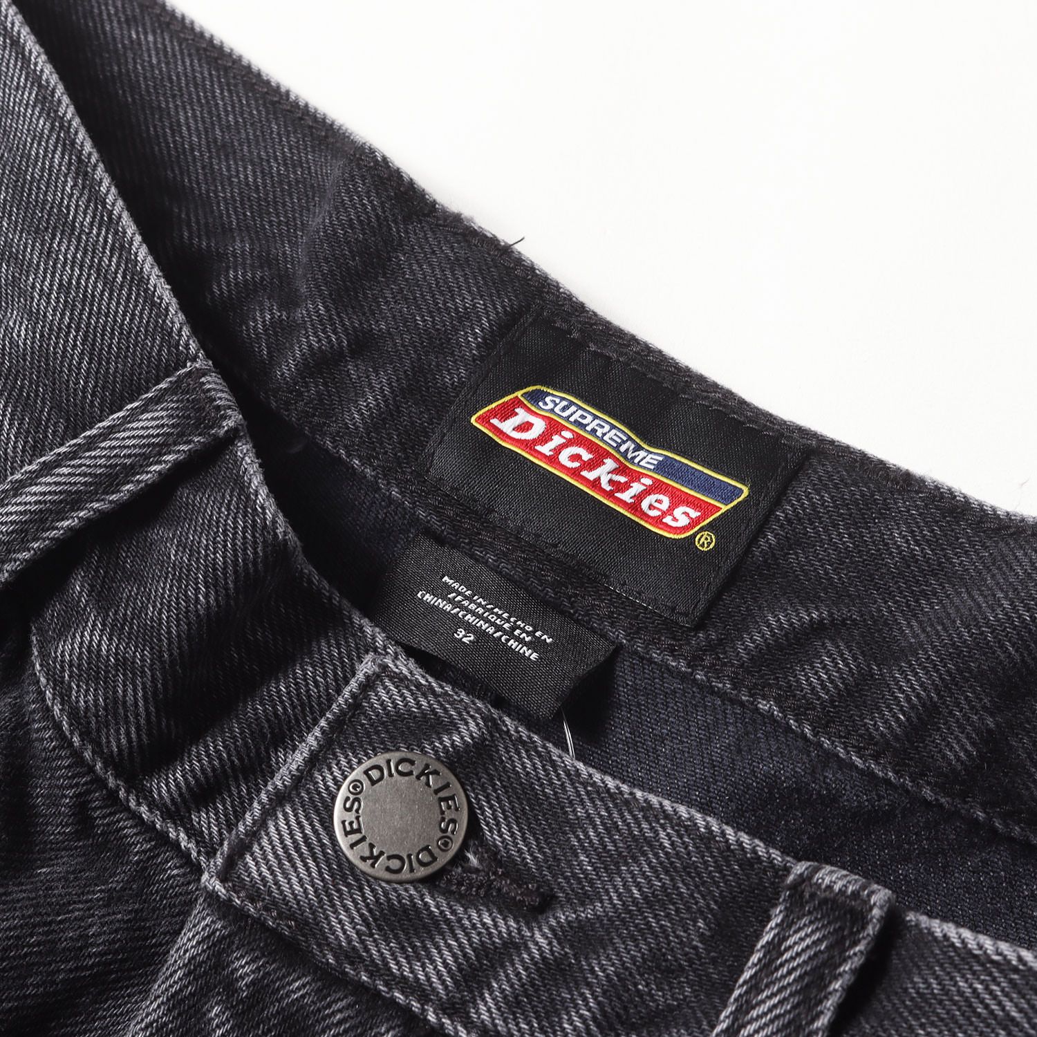 Supreme ブラック ダブルニー 32 新品】Supreme シュプリーム パンツ サイズ:32 / 23AW Dickies