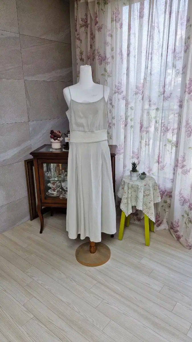 Jucy Judy ジュシジュディ 24SS リネン混 リネンブレンド ロングドレス|ベージュ| 55 66