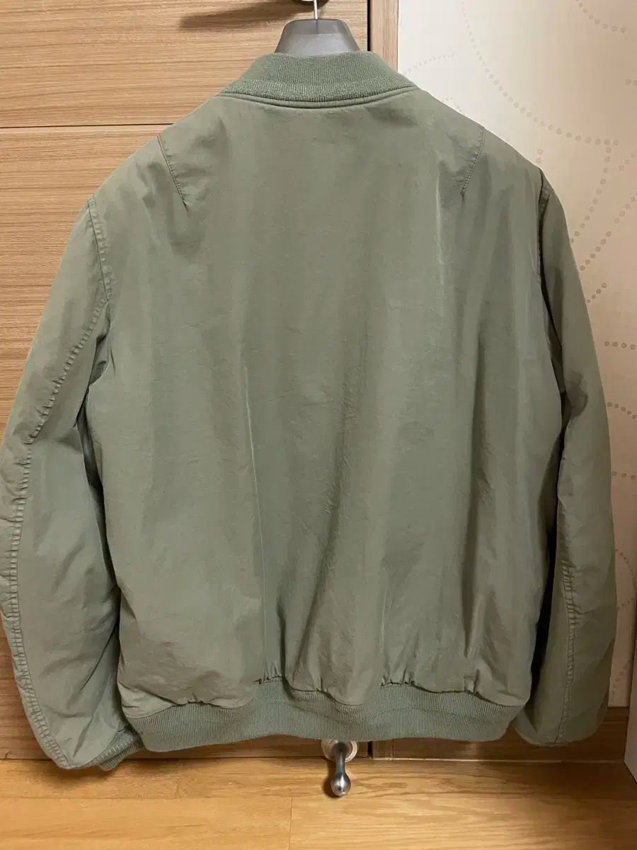 ブラックアウト ma ー 1 オリーブ m サイズ