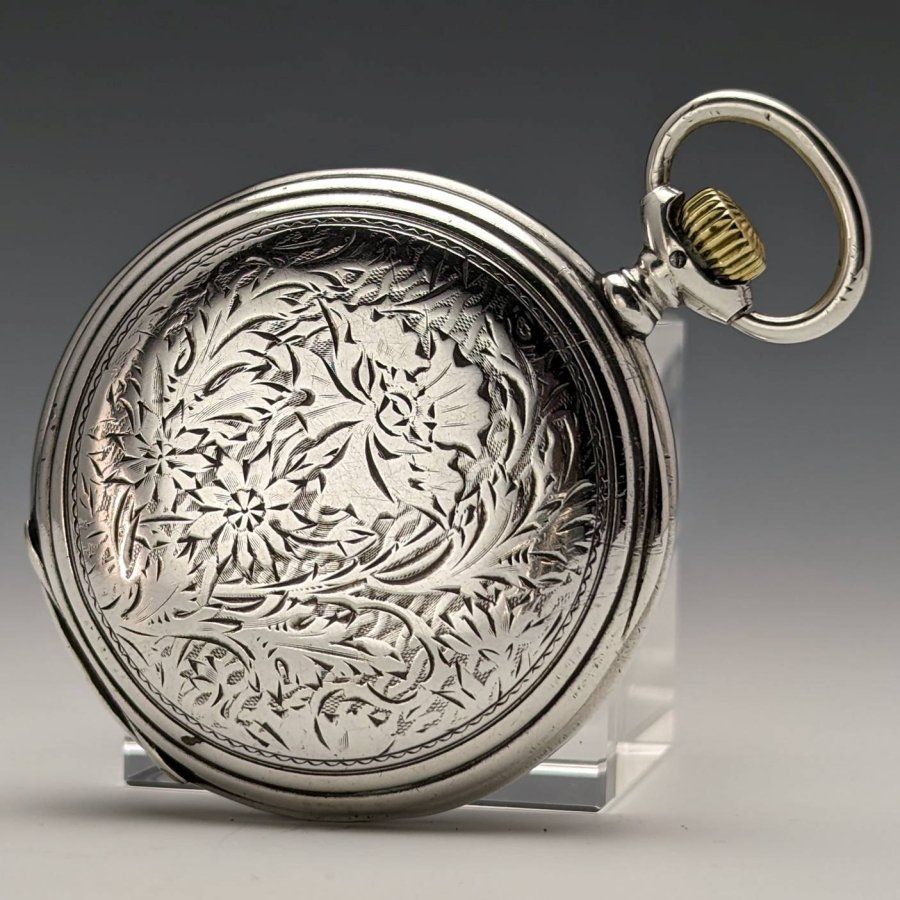 目立った傷や汚れのない美品機能20世紀初頭 アンティーク スイスESCASANY レディース懐中時計花彫刻銀側ケース 動作良好
