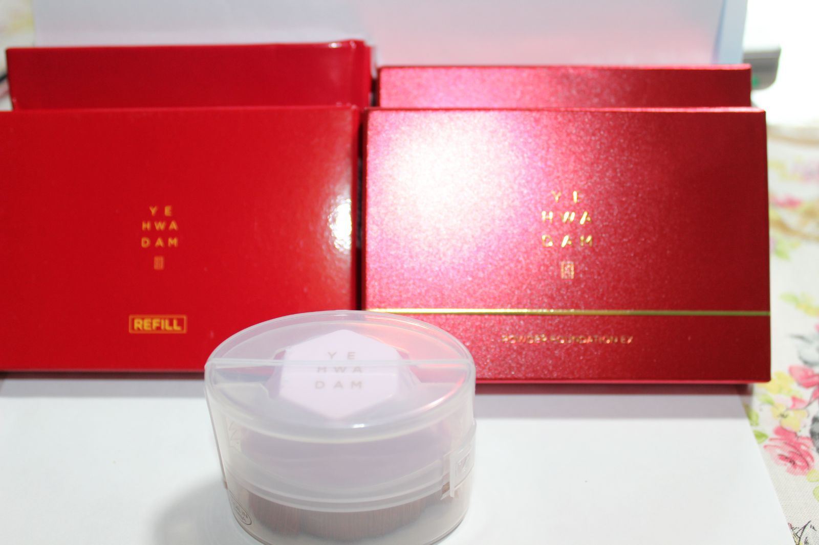 ザフェイスショップイェファダムパウダーファンデーションEX 内容量10g中約9割程残っています×2箱 箱あり ＋ レフィル10g×2箱 箱あり ブラシの