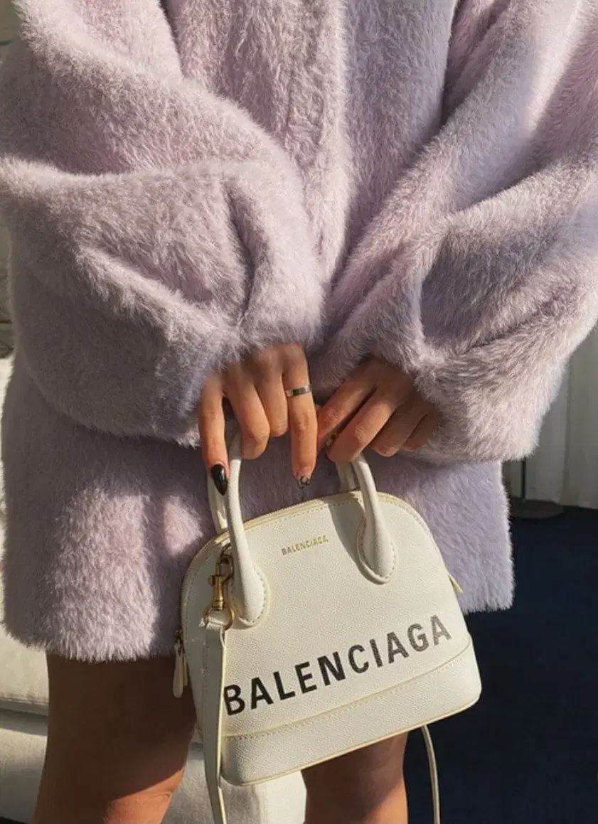 BALENCIAGA バレンシアガ ビルトップ XxS ホワイト ピンクロゴ