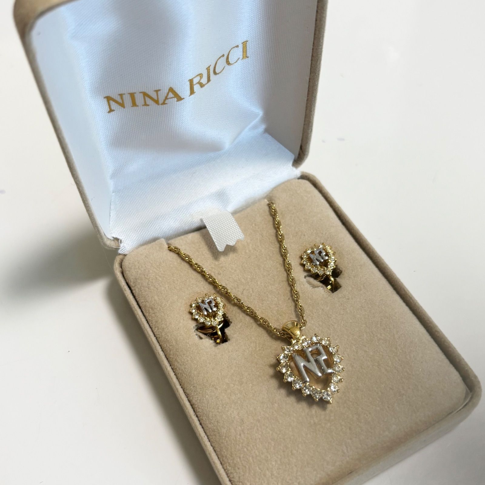 送料無料】NINA RICCI/ニナリッチ/ネックレス/イヤリング/2点セット 