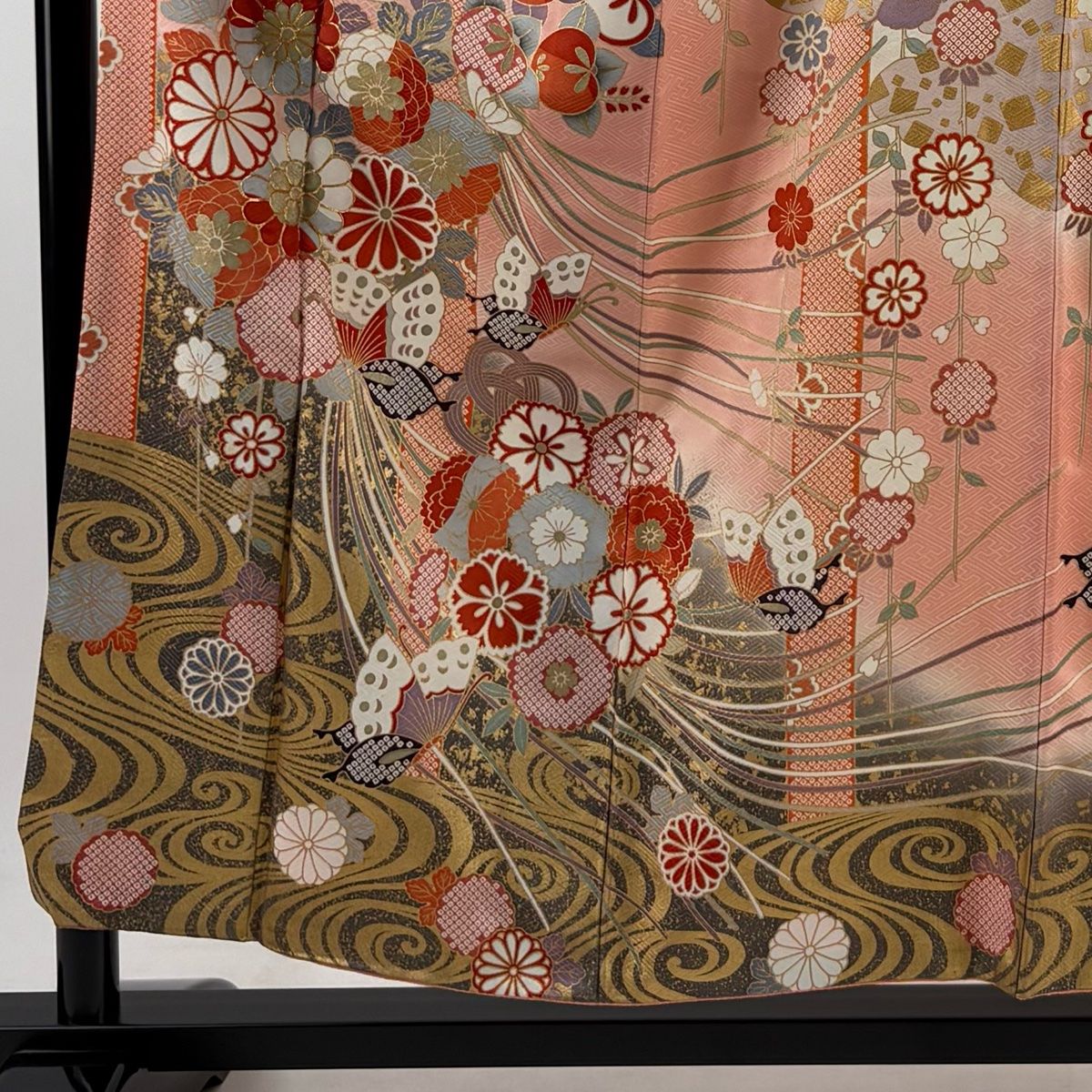 振袖 身丈153.5cm 裄丈63cm S 袷 花束 蝶 金糸 金彩 ピンク 正絹 秀品