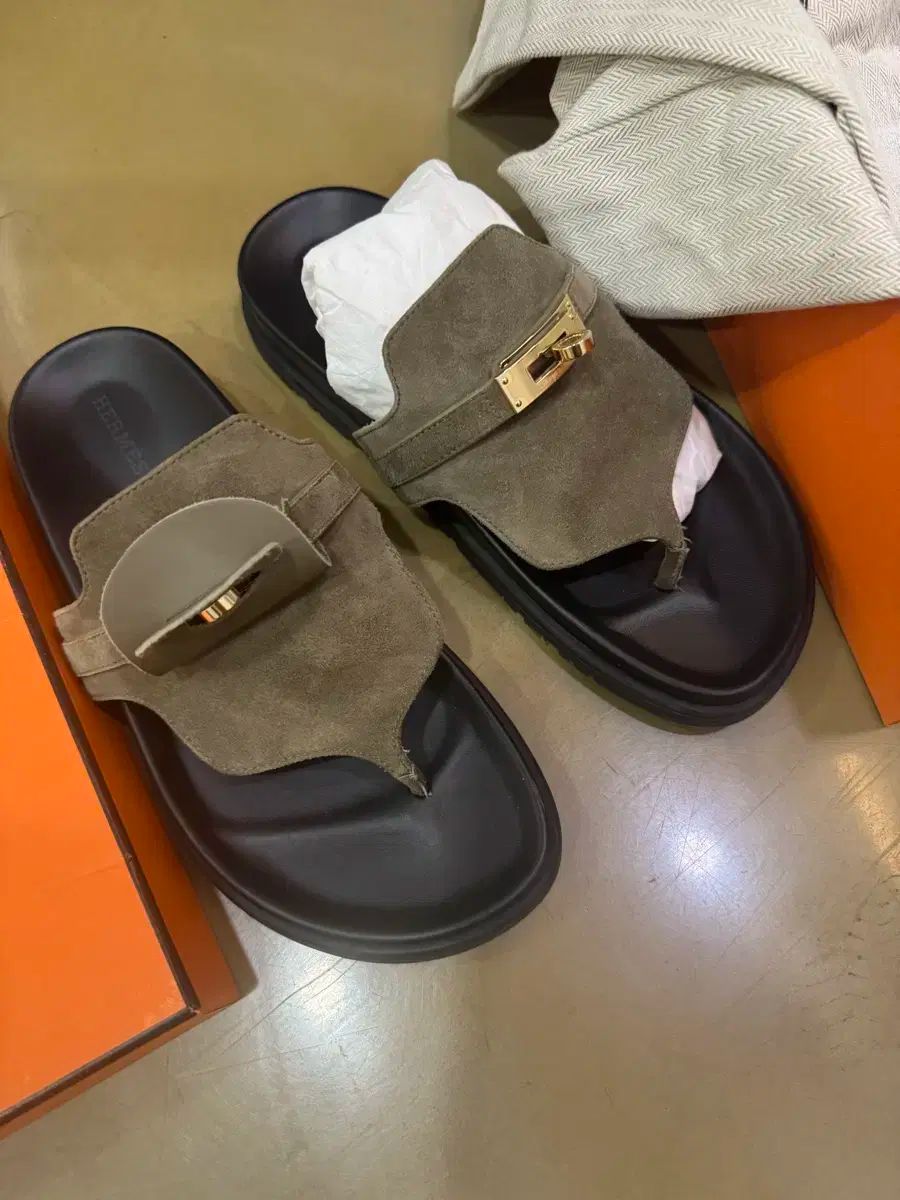 HERMES エルメス