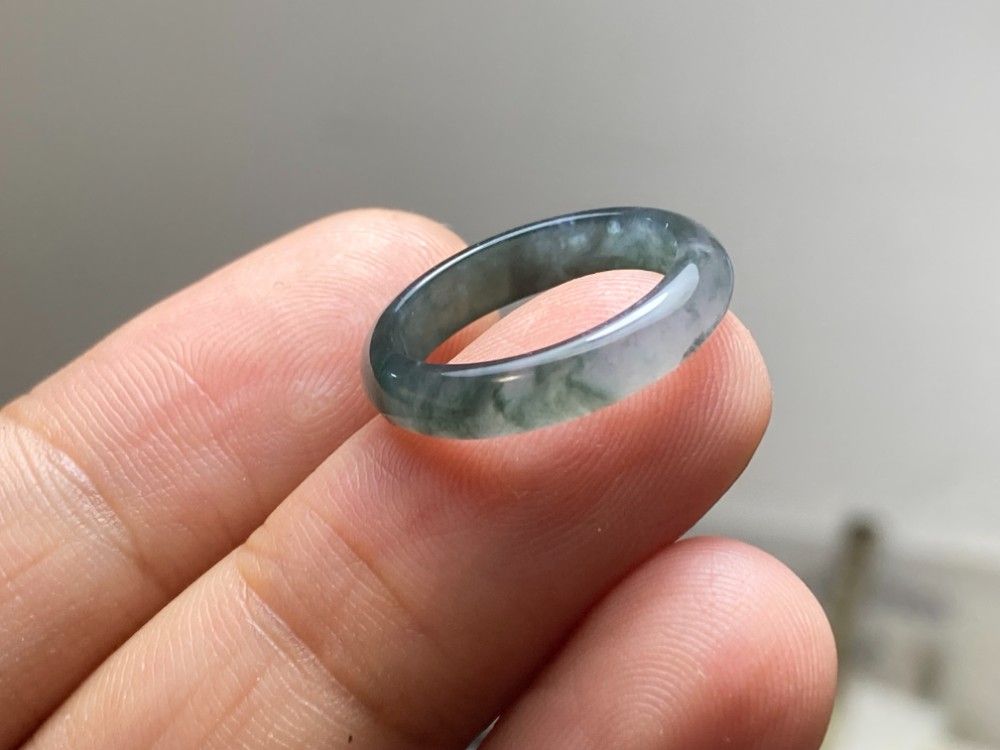 L12-117 ピンキーリング 高品質 氷種 黒翡翠 6.0号 天然