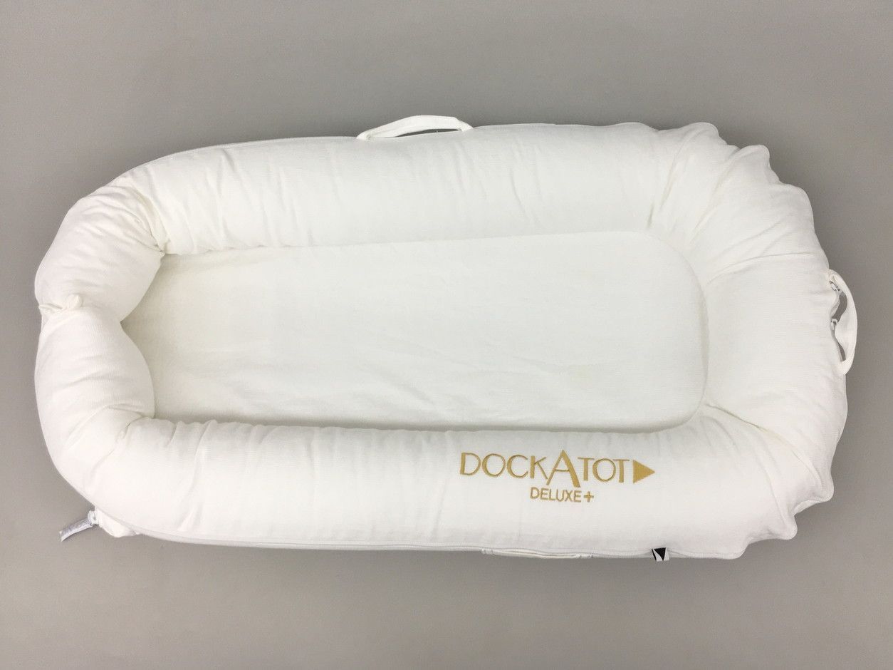 ドッカトット DockATot 赤ちゃん用寝具 Deluxe Dock ホワイト 新生児から8ヶ月まで 2510LR038